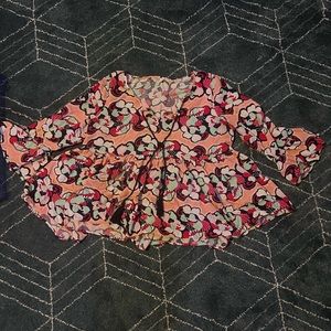 Crown and Ivy 3/4 length bell sleeve blouse